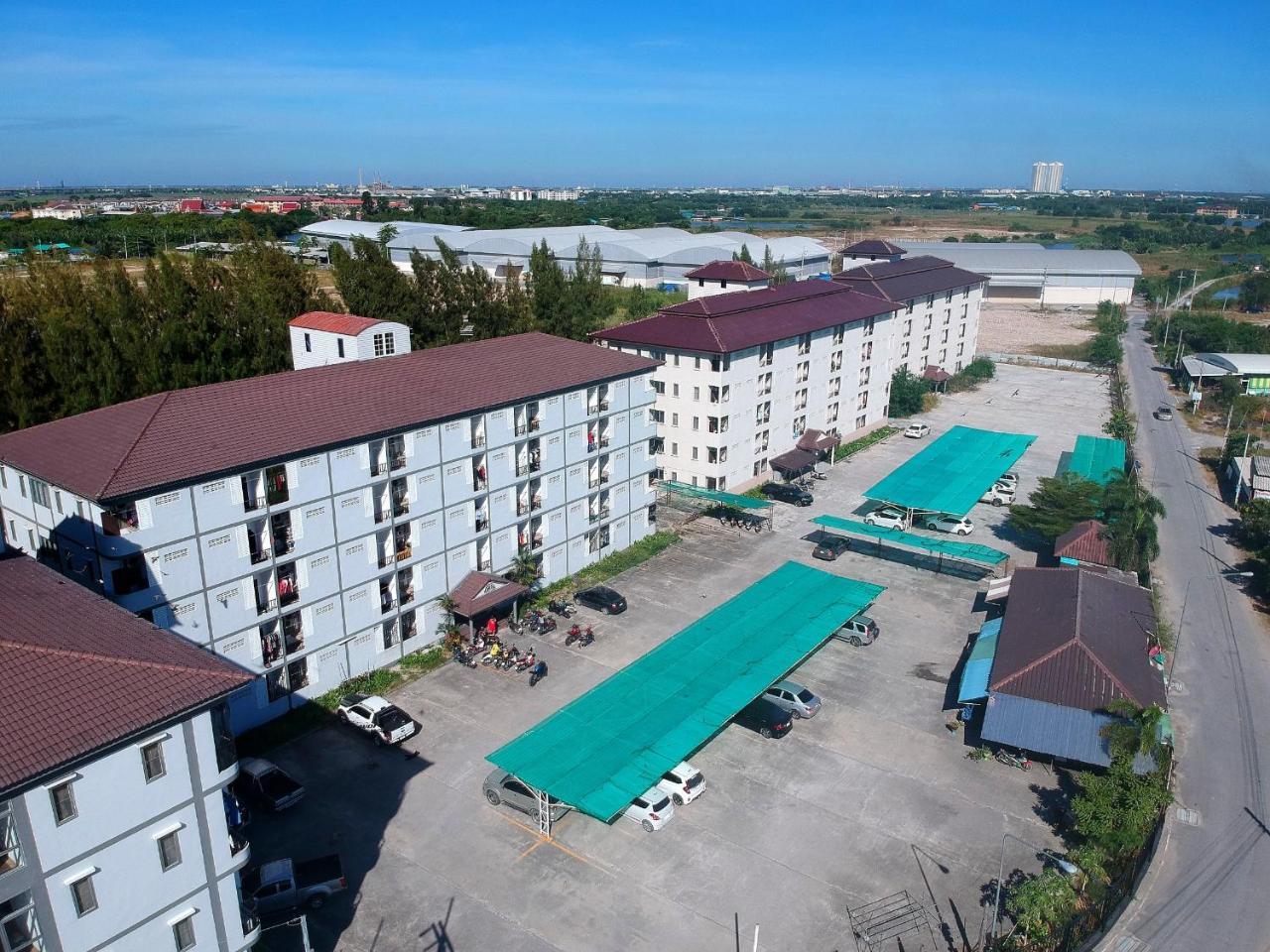 Ban Hua Phai Matini Amata酒店 外观 照片